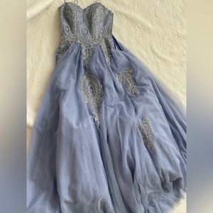 TLC “ Say Yes to the Prom” Dress
